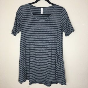 Lularoe "Perfect" Tee